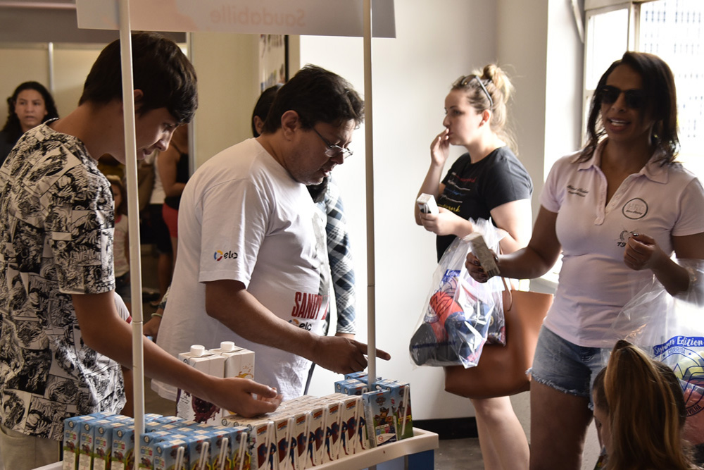 Galeria Mulher-Maravilha Summer São Paulo