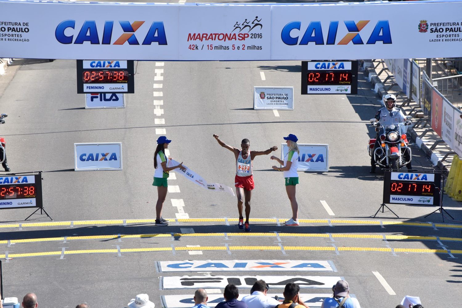 QUENIANOS VENCEM A 22ª MARATONA INTERNACIONAL DE SÃO PAULO